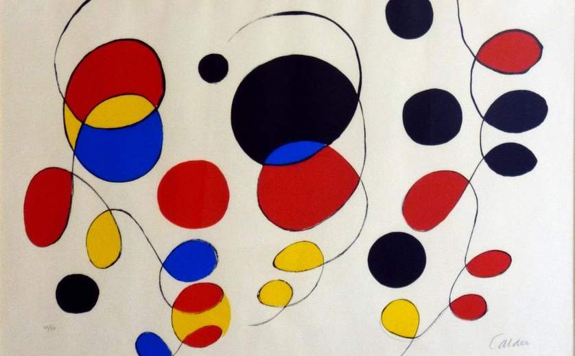 Una pintura expuesta en el Museo de Raleigh del destacado artista norteamericano Alexander Calder